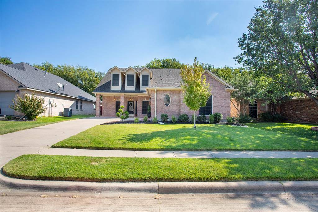 10520 Stoneside Trail, Fort Worth, TX 76244