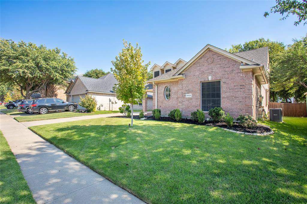 10520 Stoneside Trail, Fort Worth, TX 76244