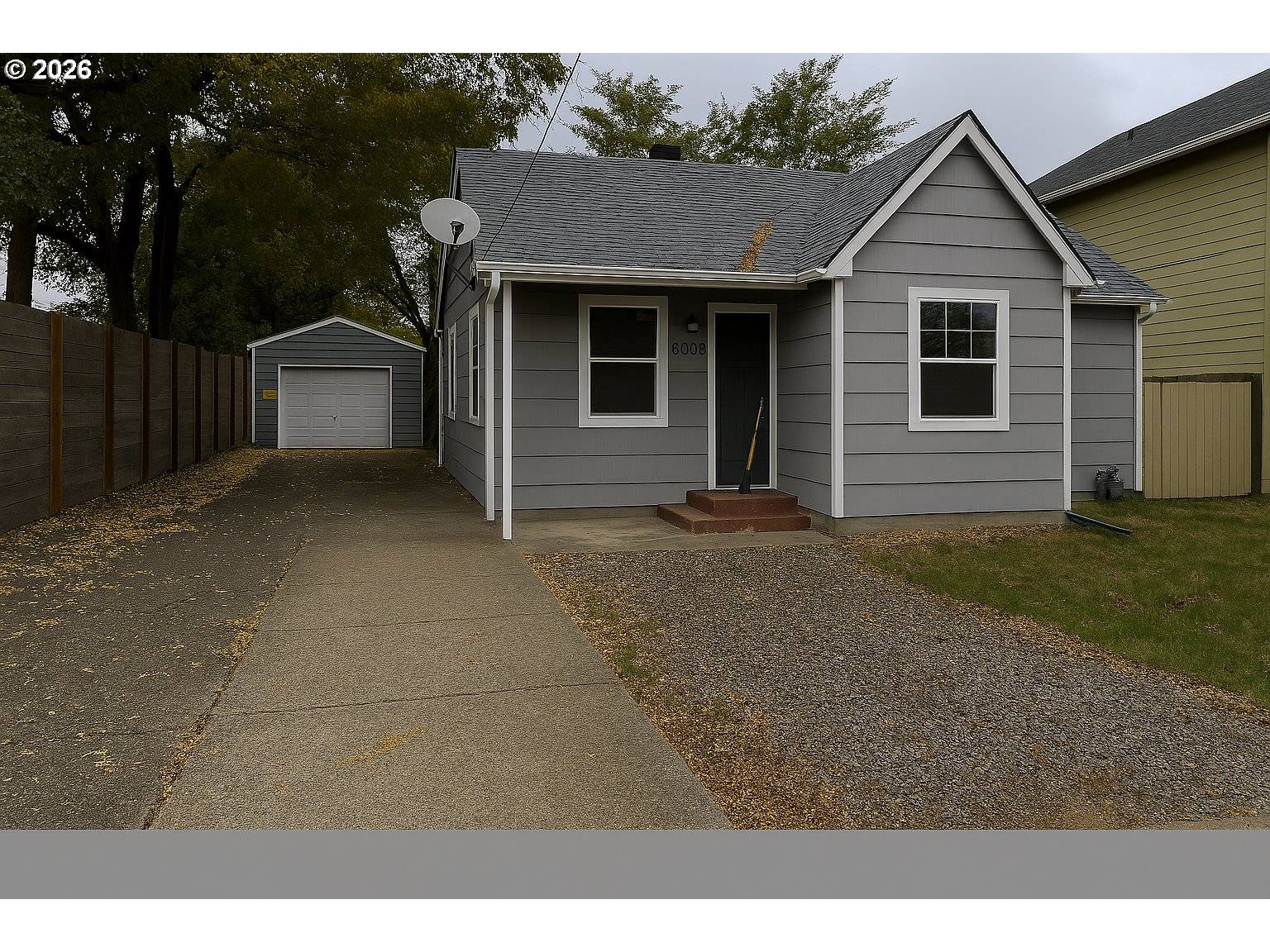 8305 SE RHONE ST, Portland, OR 97266