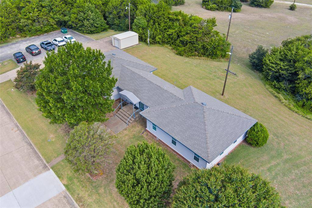 1400 Kari Ann Drive, Cedar Hill, TX 75104