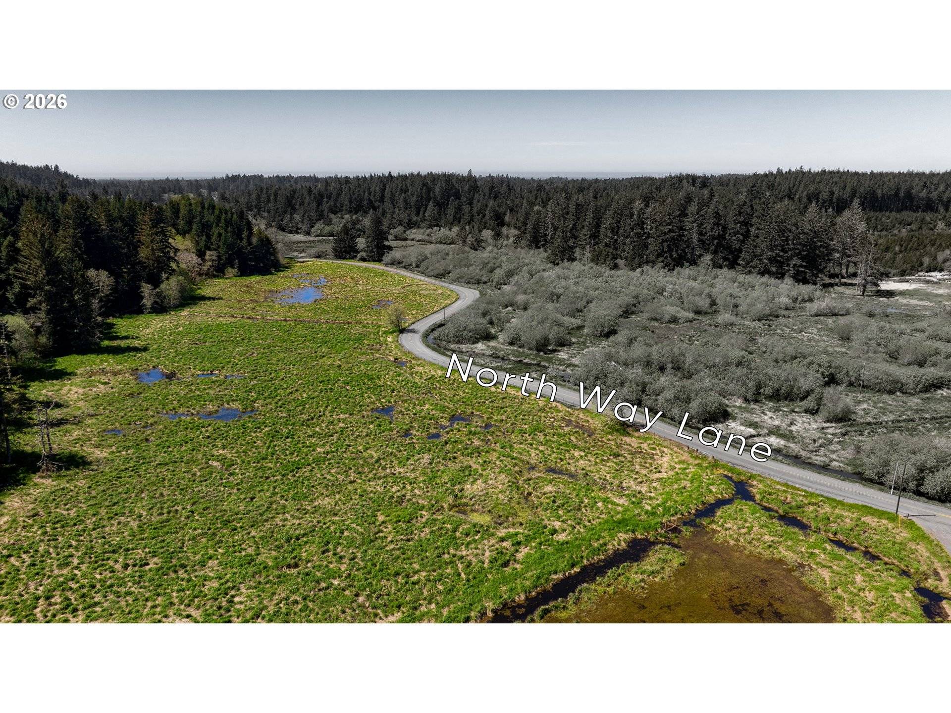 94010 North Way LN, North Bend, OR 97459