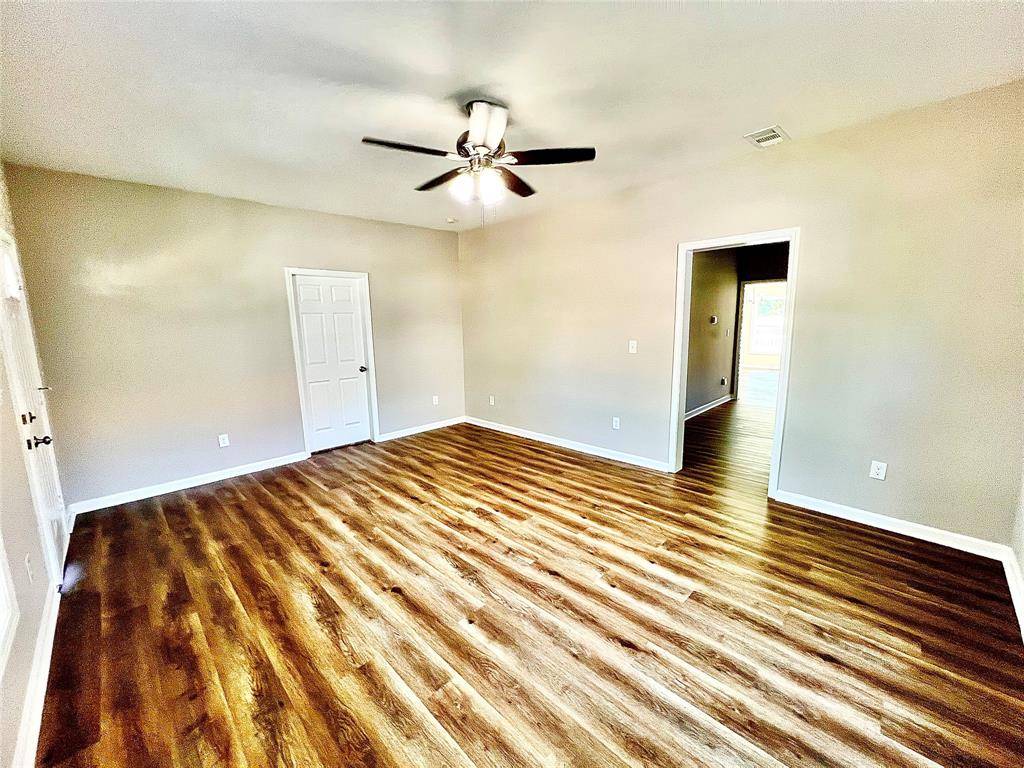 805 W 12th Street, Cisco, TX 76437