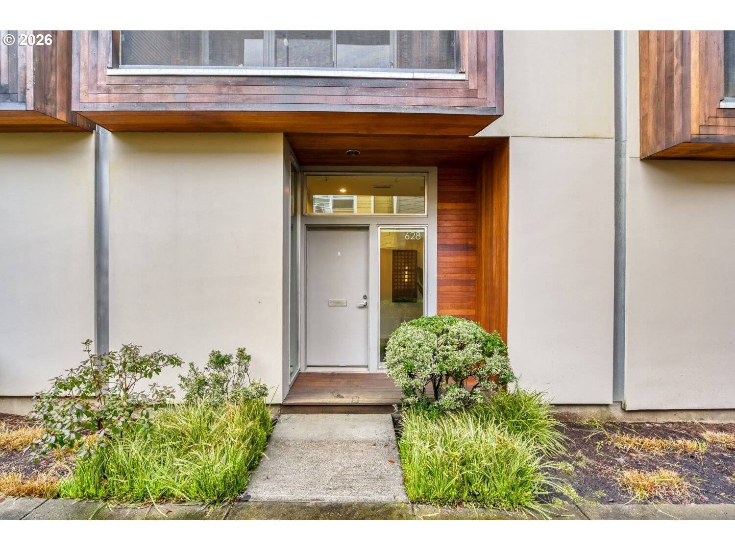628 NE KNOTT ST #9, Portland, OR 97212