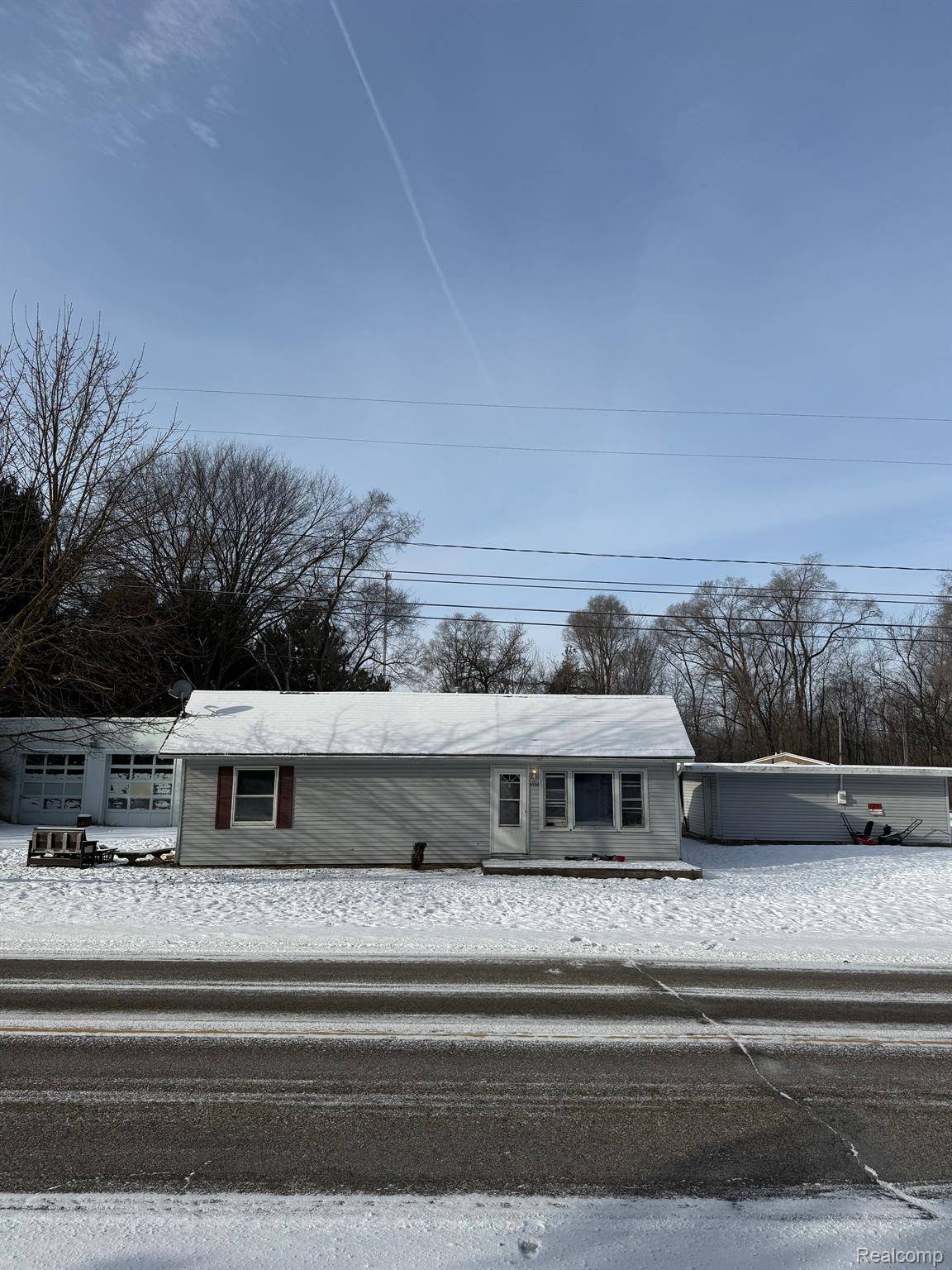 6934 LANSING AVE, Rives Township, MI 49201