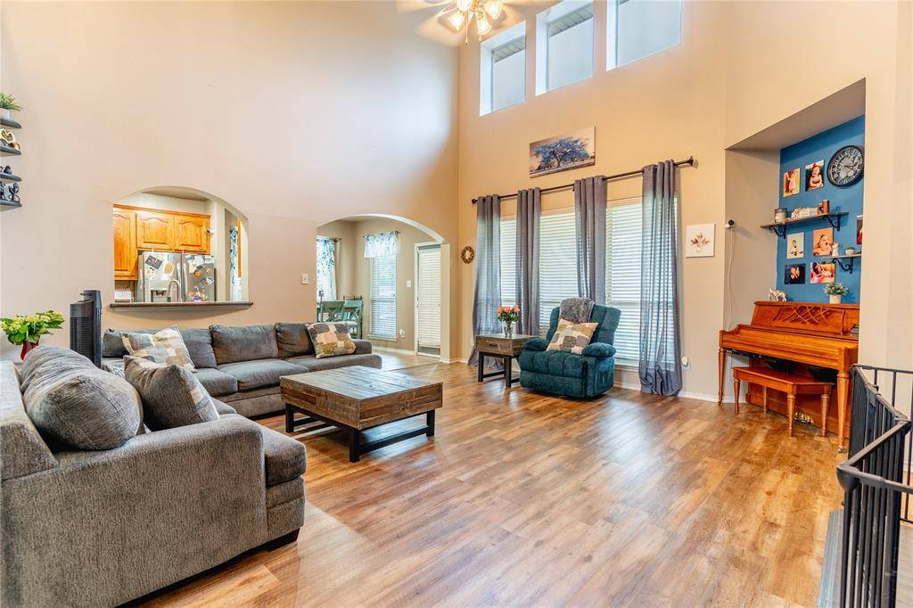 6500 Fannin Farm Way, Arlington, TX 76001