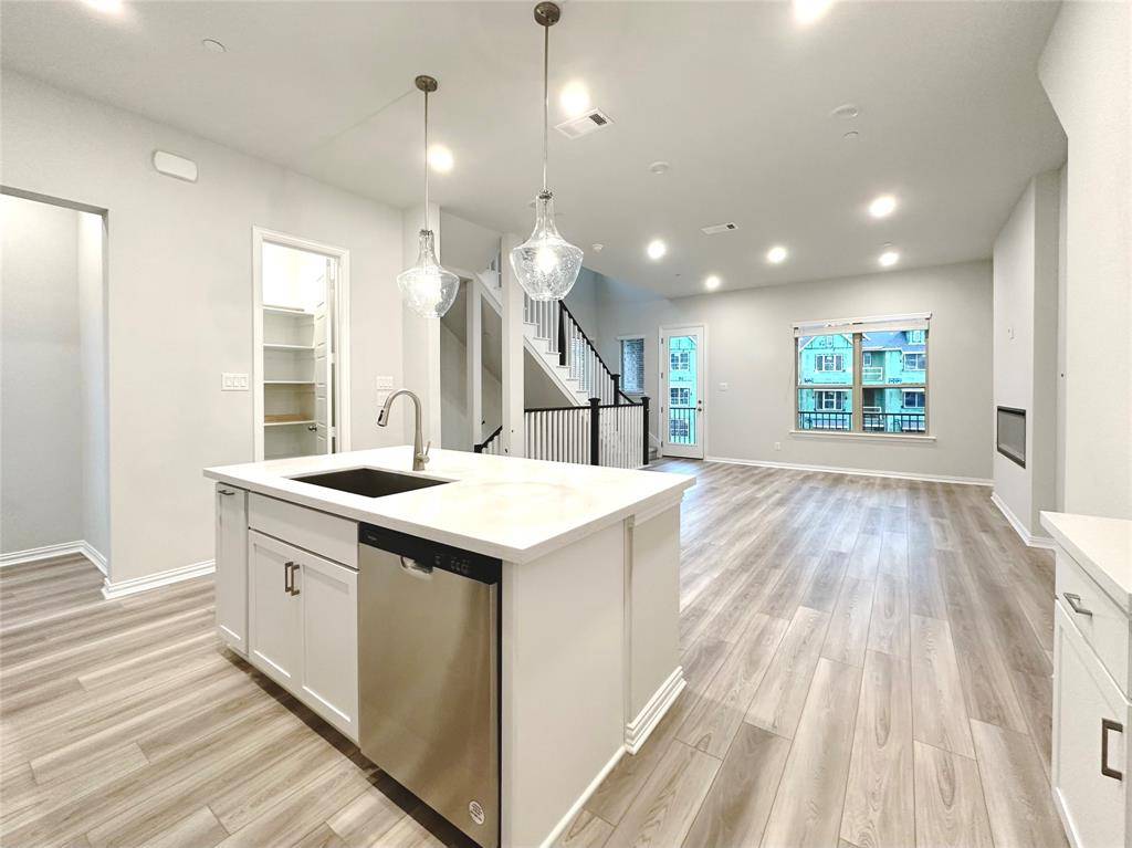 8378 Massive Drive, Frisco, TX 75034