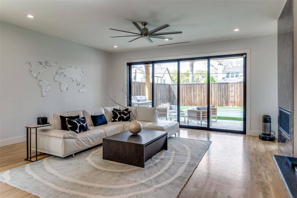 6215 Llano Avenue, Dallas, TX 75214