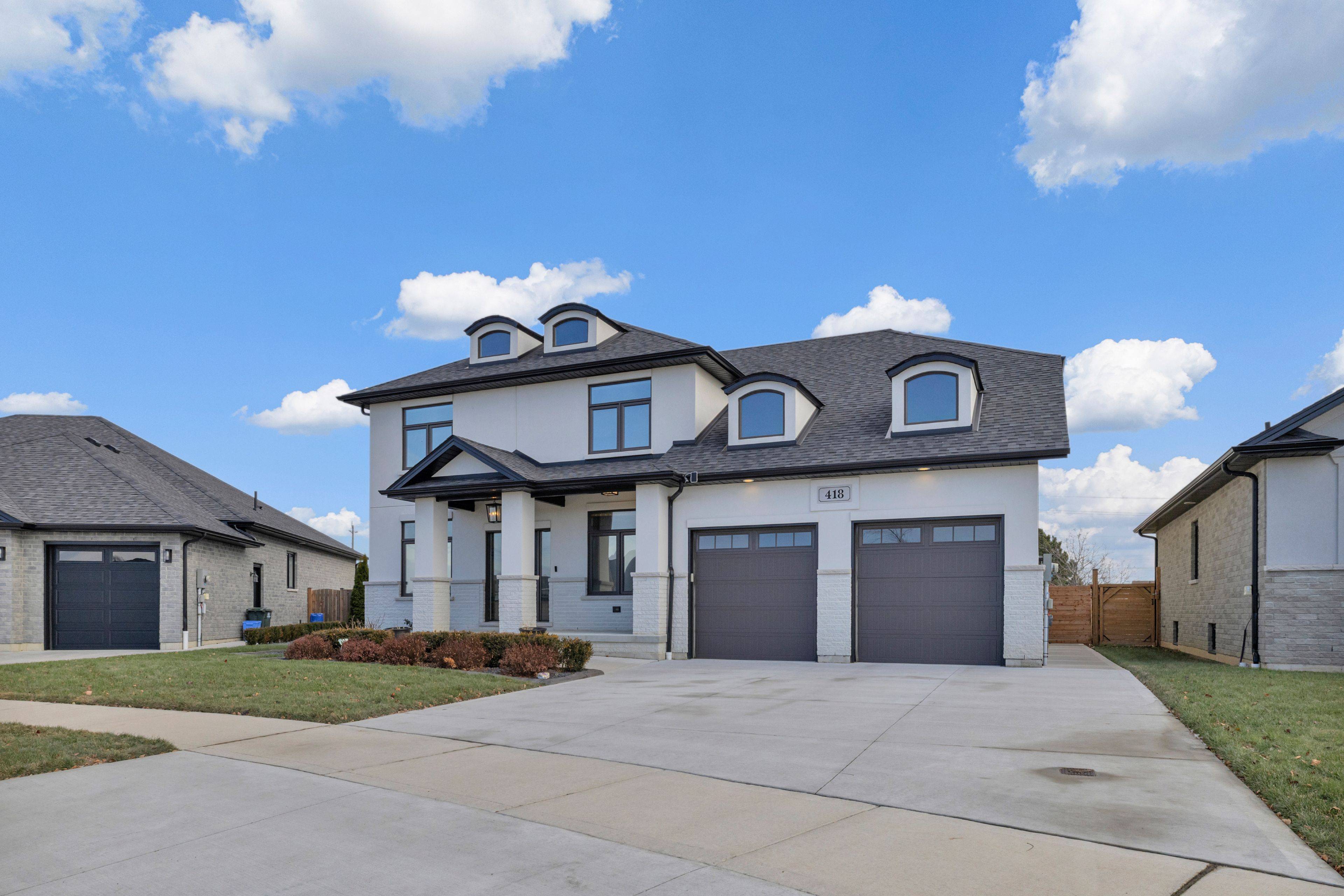 418 Pearson ST, Amherstburg, ON N9V 0G4