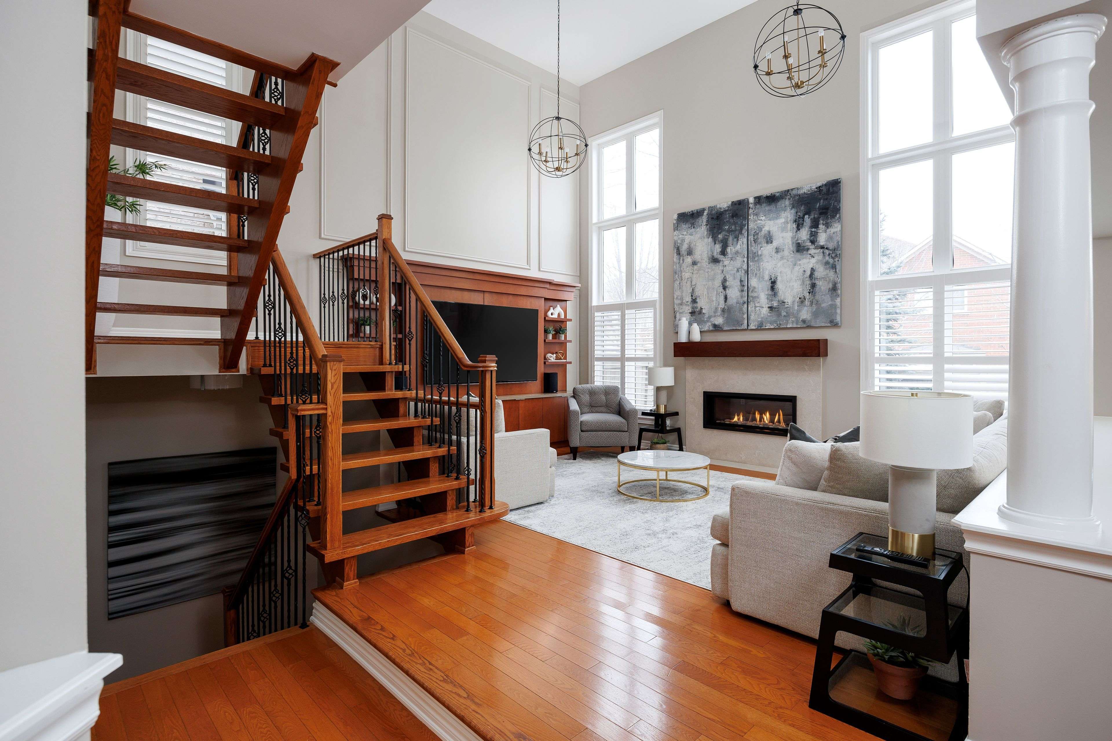 2318 Salcome DR, Oakville, ON L6H 7N3