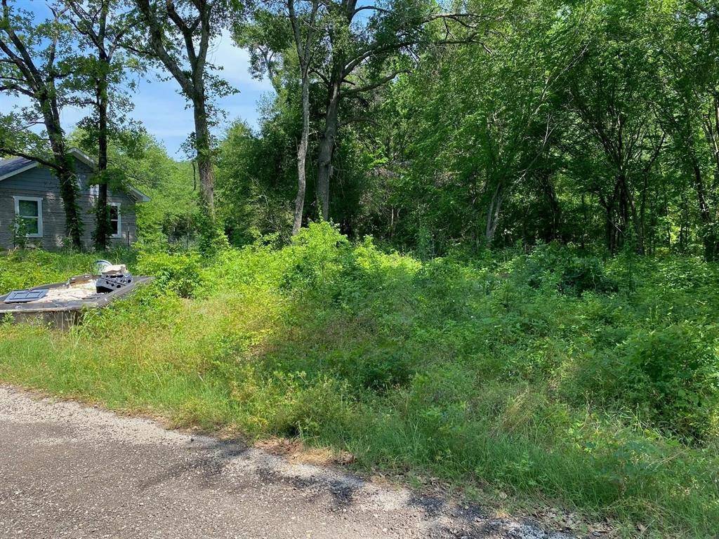 149 Lake Creek Drive, Mabank, TX 75156