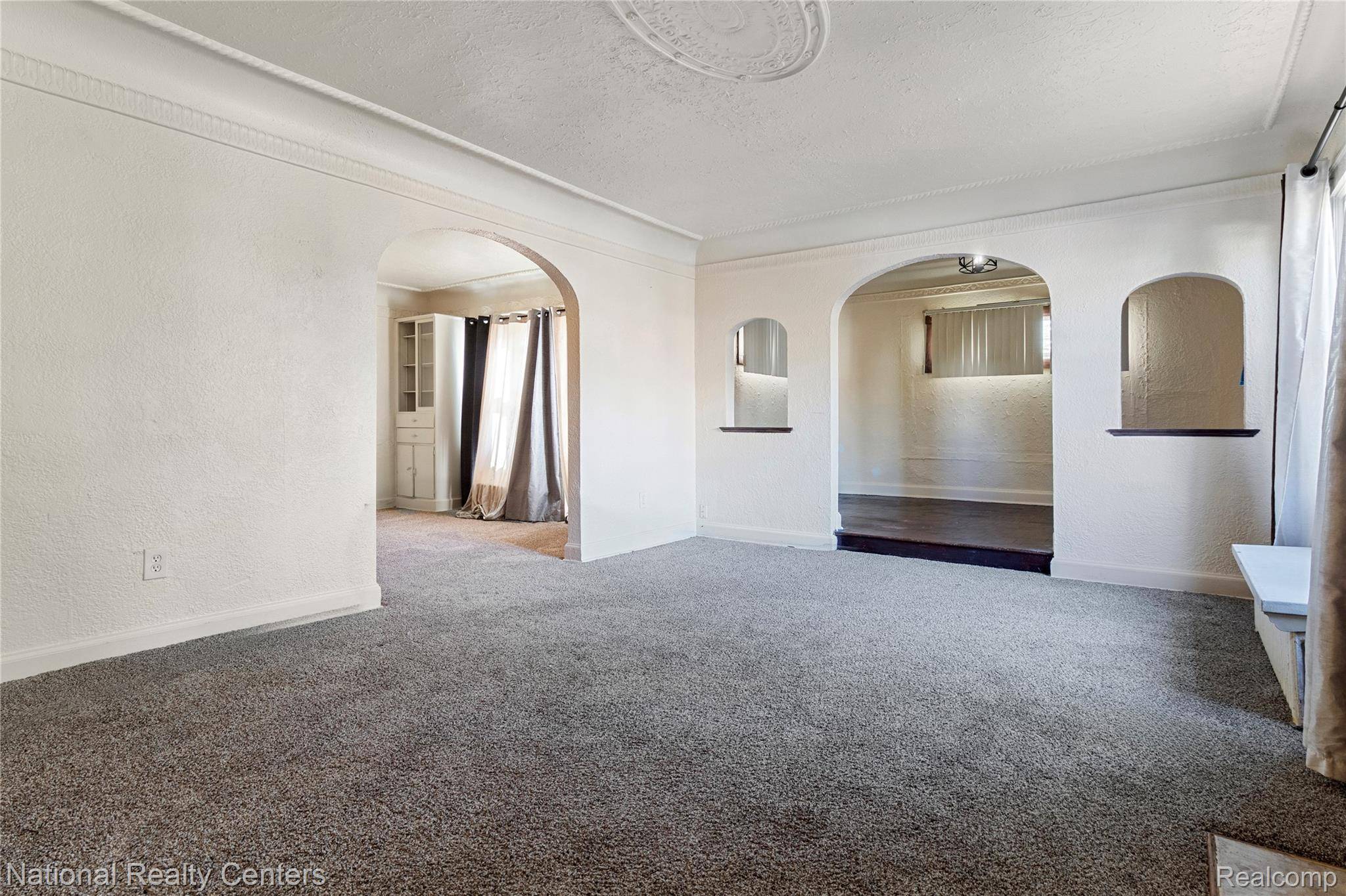 17300 Kentucky ST, Detroit, MI 48221