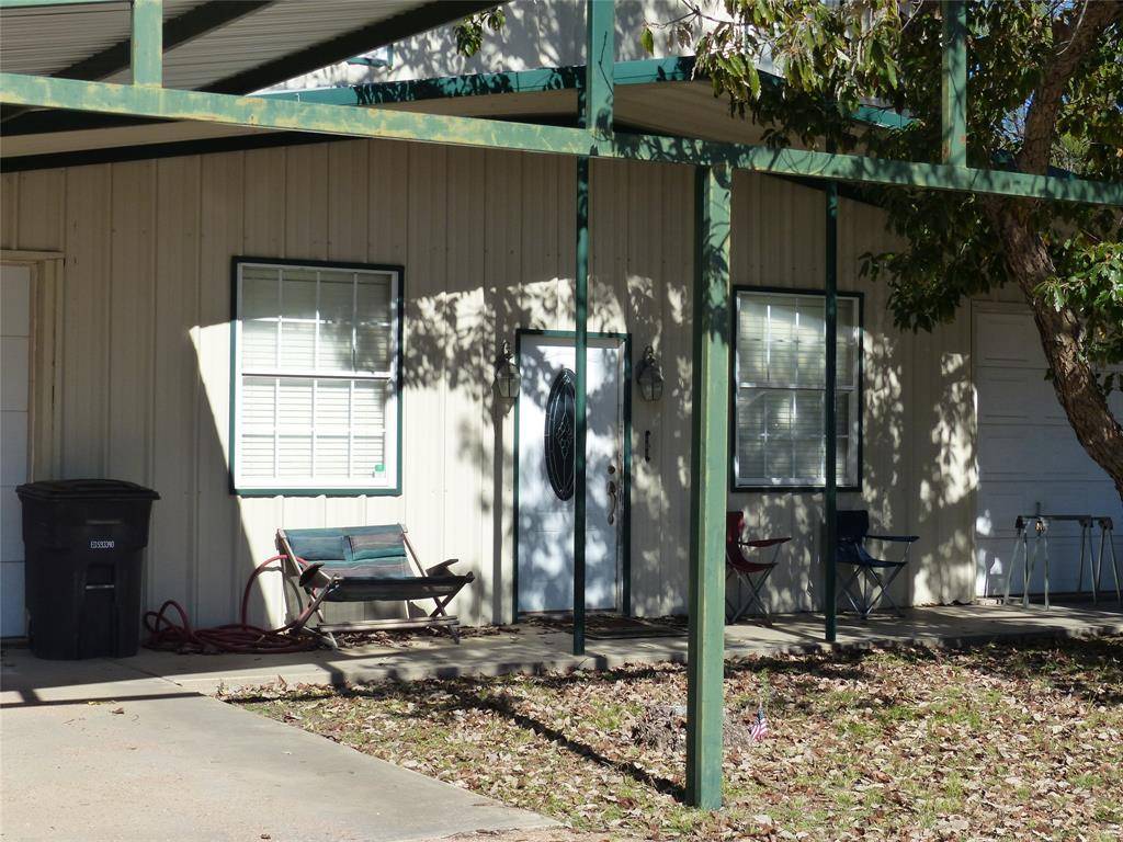 101 S Loop, Brady, TX 76825