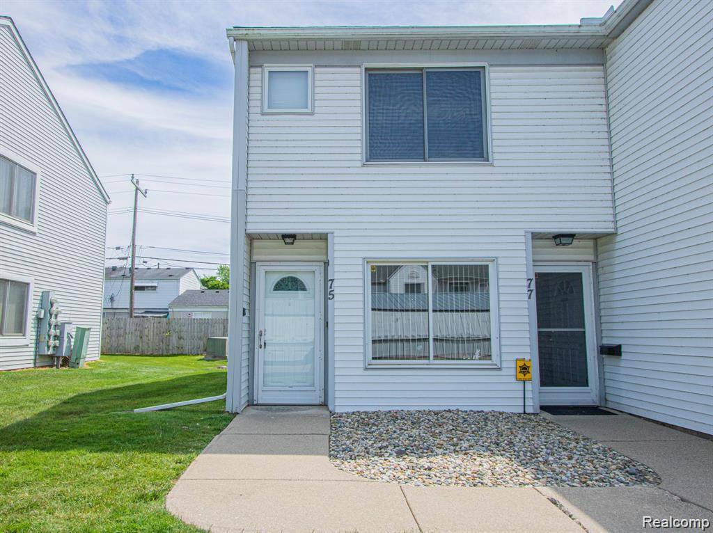 75 ROSEBUD LN, Mt. Clemens, MI 48043