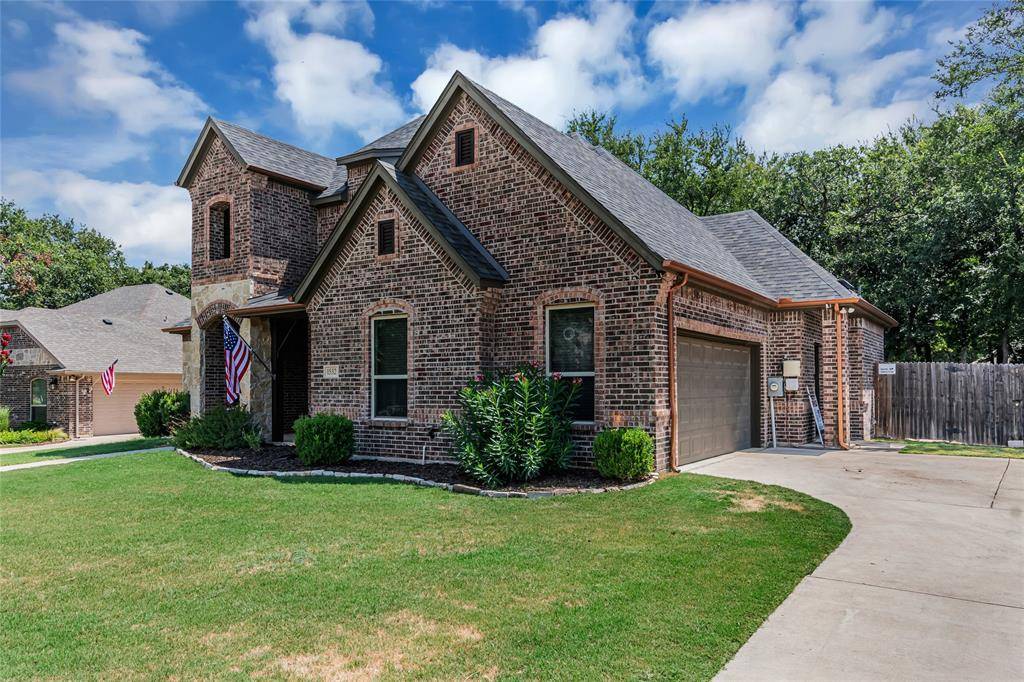 1532 Sea Breeze, Azle, TX 76020