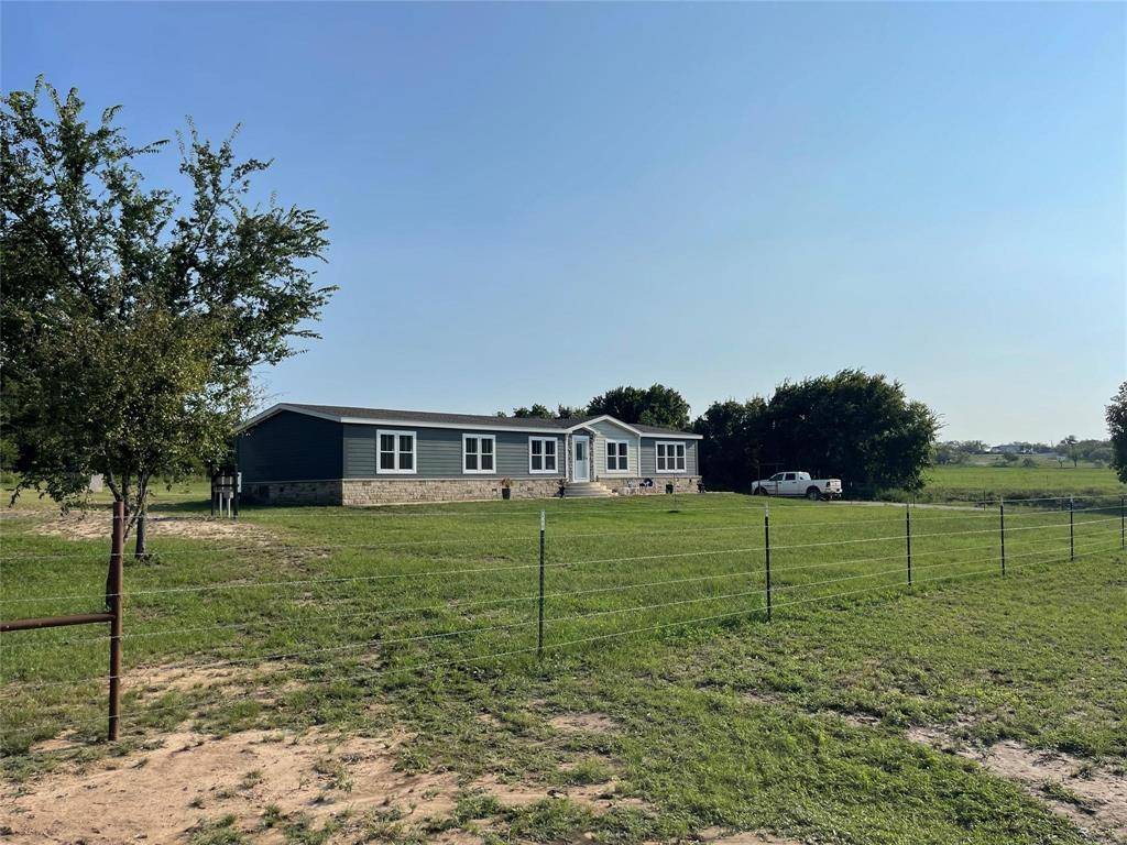 4565 County Road 140, Stephenville, TX 76401