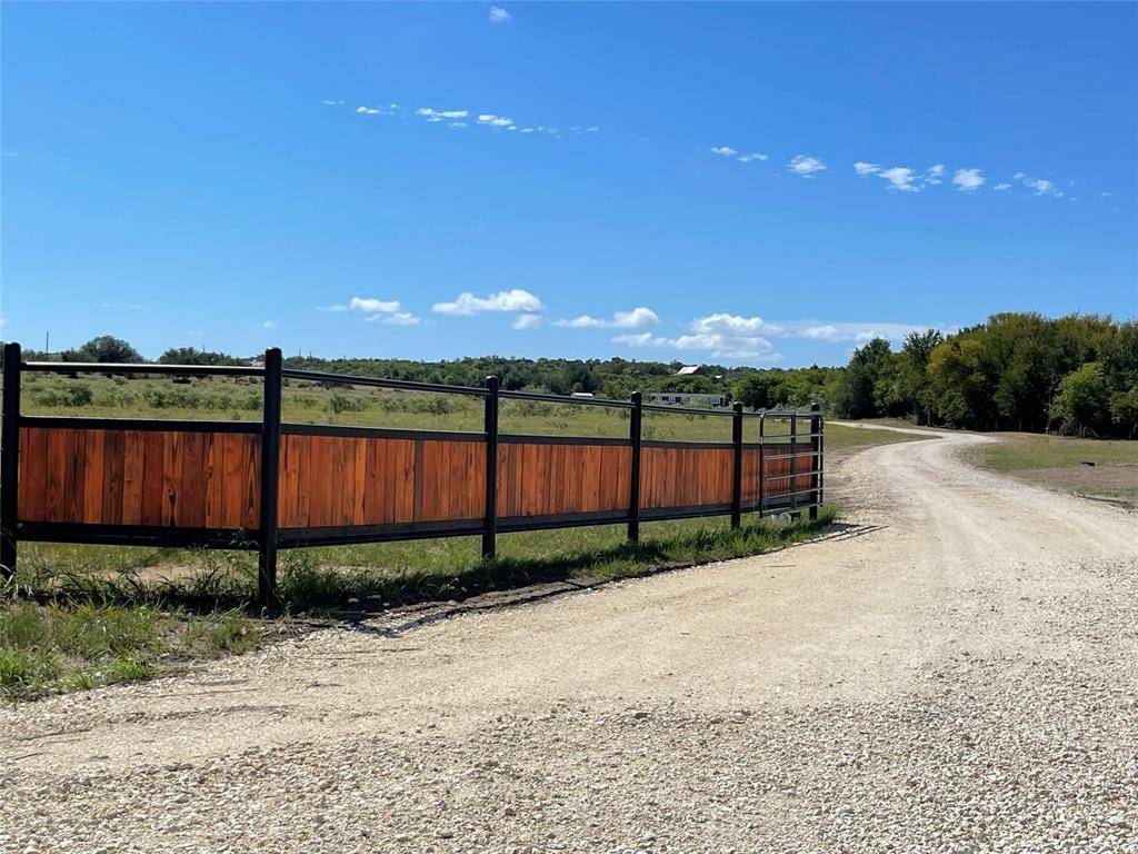4565 County Road 140, Stephenville, TX 76401