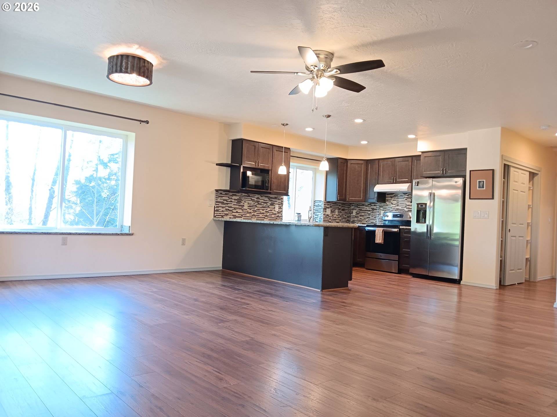 6495 E ST, Bay City, OR 97107