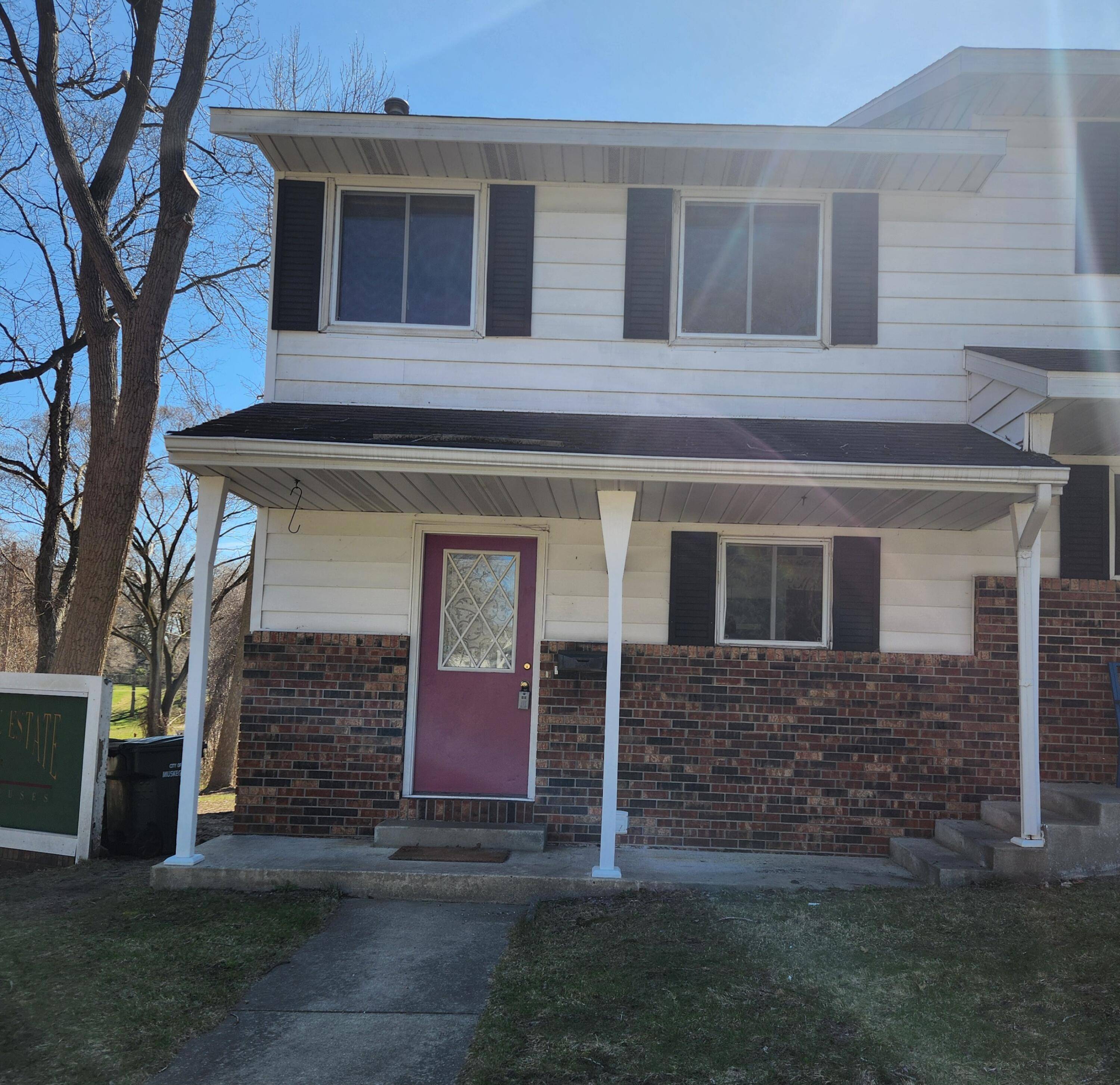 1369 Creek DR #A, Muskegon City, MI 49441