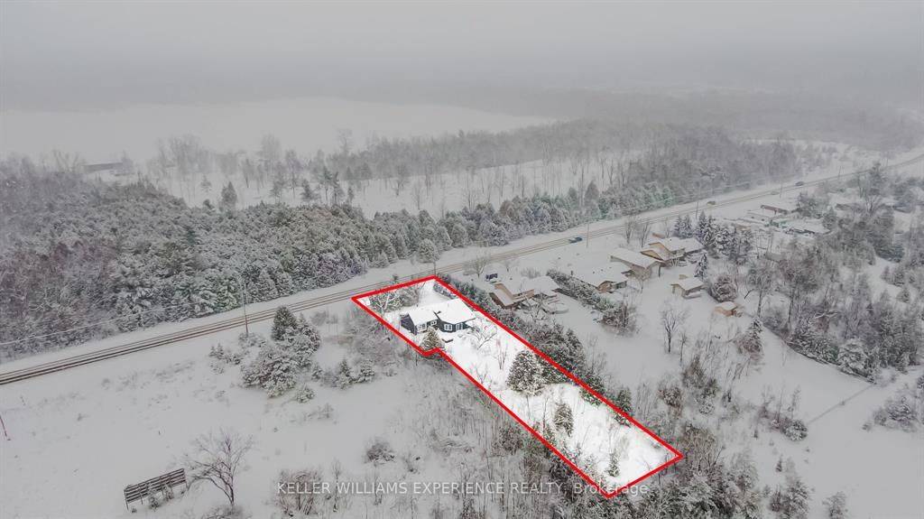 829 Memorial AVE, Orillia, ON L3V 0T7