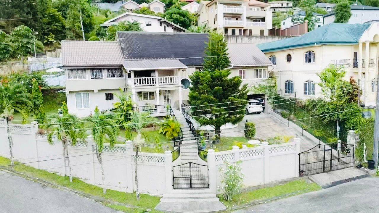 45 Lisa AVE, Out Of Area, 12345
