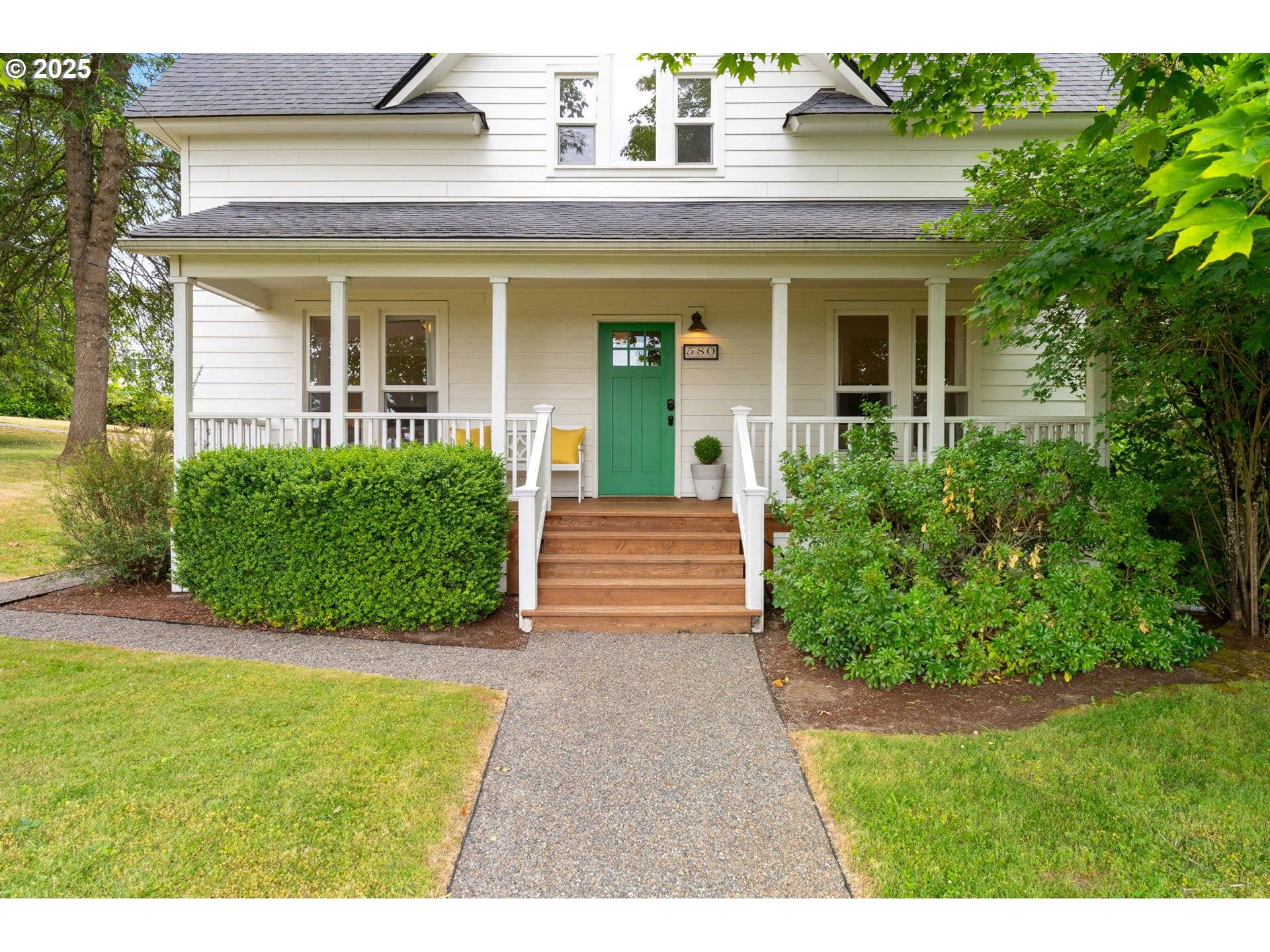 580 SW 9TH ST, Dundee, OR 97115