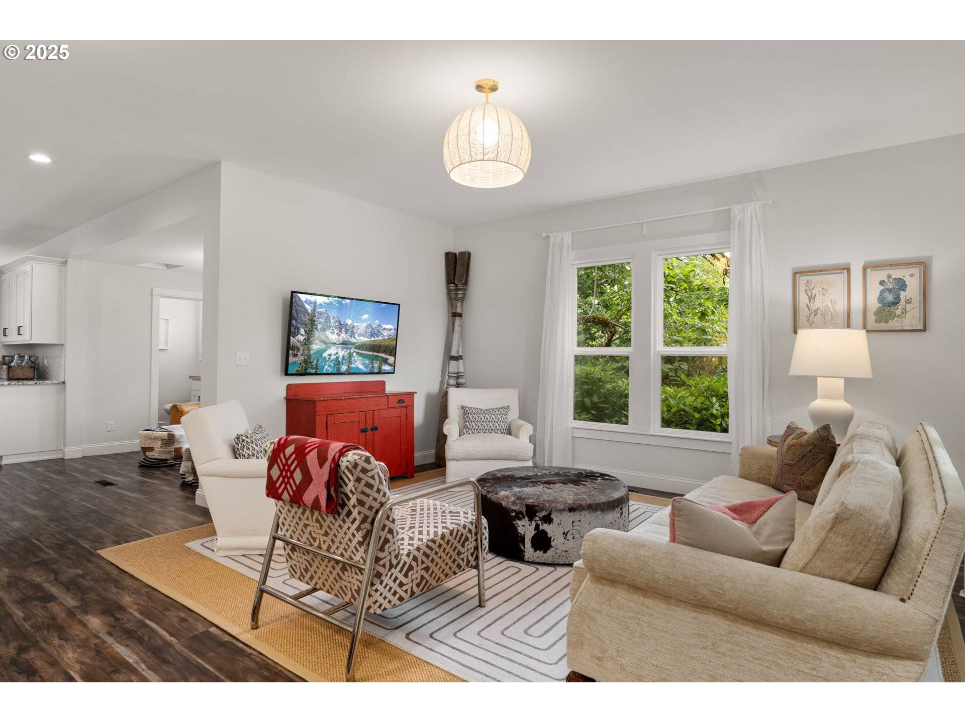 580 SW 9TH ST, Dundee, OR 97115