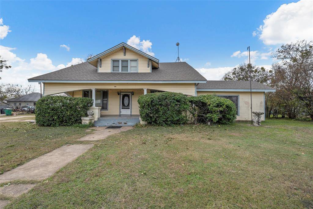 306 S Cleveland, Meridian, TX 76665
