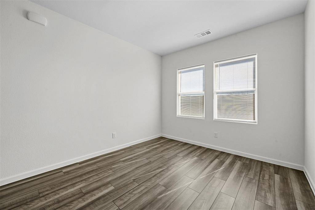 1820 Pueblo Street, Forney, TX 75126