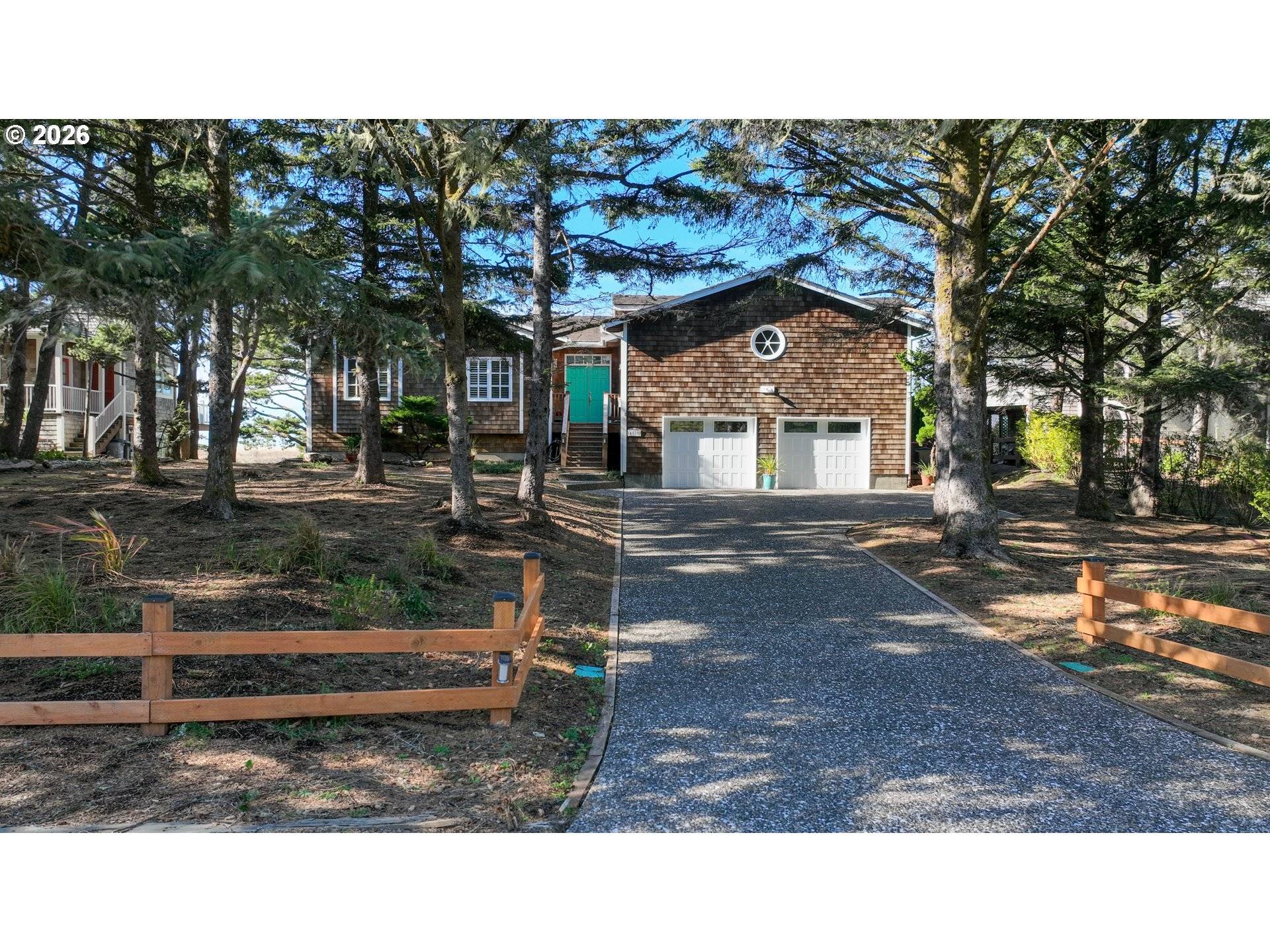 4580 FAIRWAY AVE, Gearhart, OR 97138