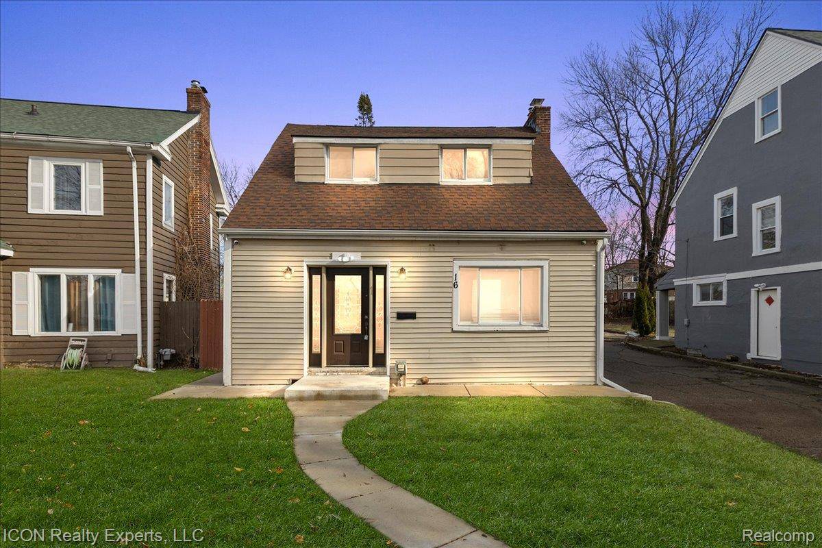 16 Utica RD, Pontiac, MI 48341