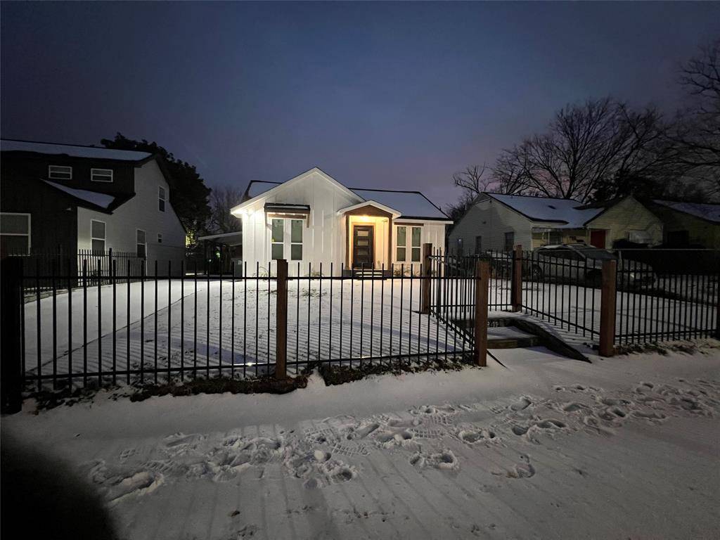 1202 Morrell Avenue, Dallas, TX 75203