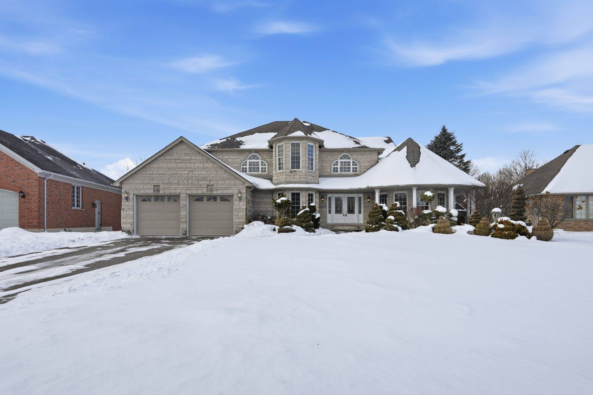 15 Royal York CT, Brant, ON N0E 1N0