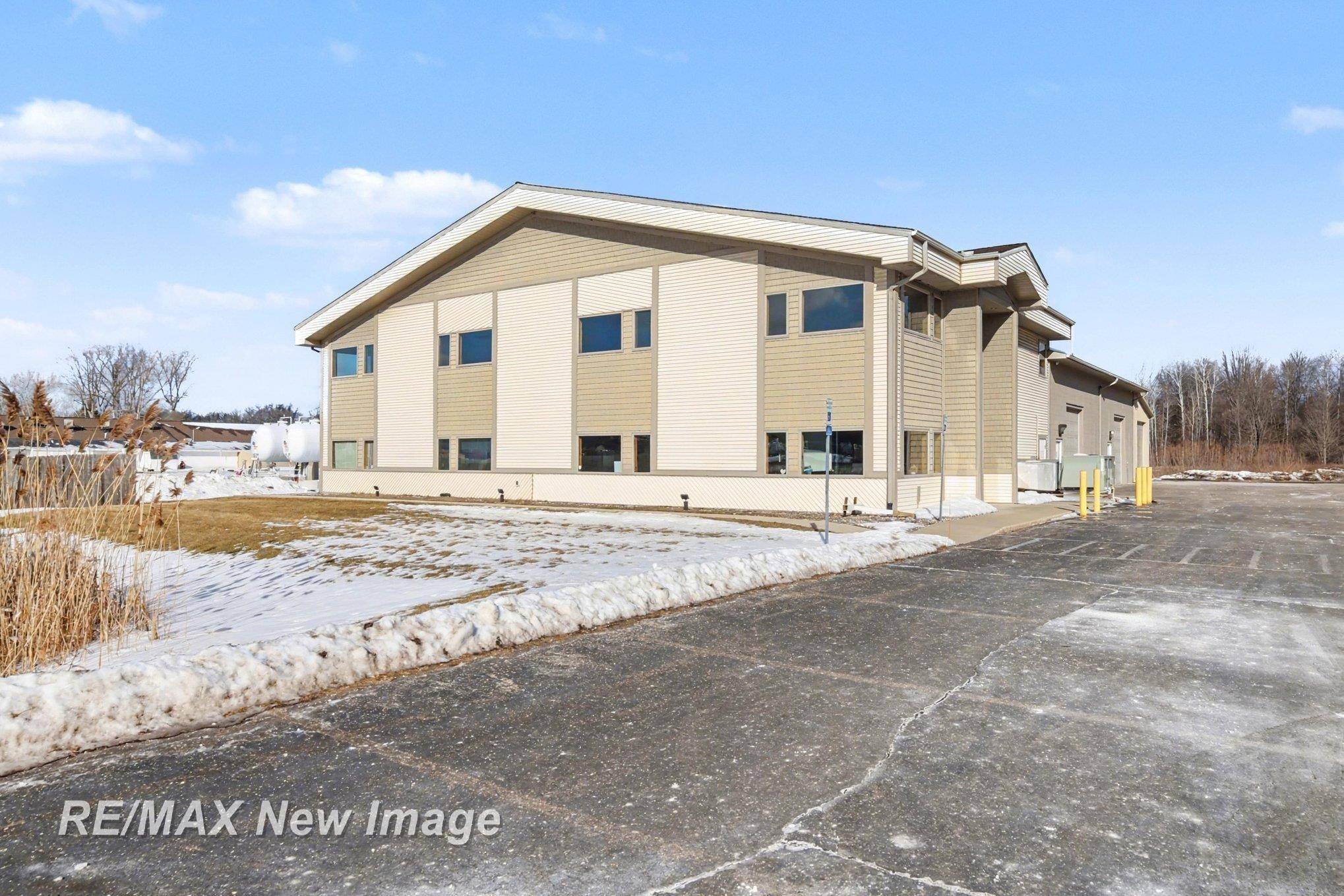 49 E ISABELLA RD, Homer Twp, MI 48640