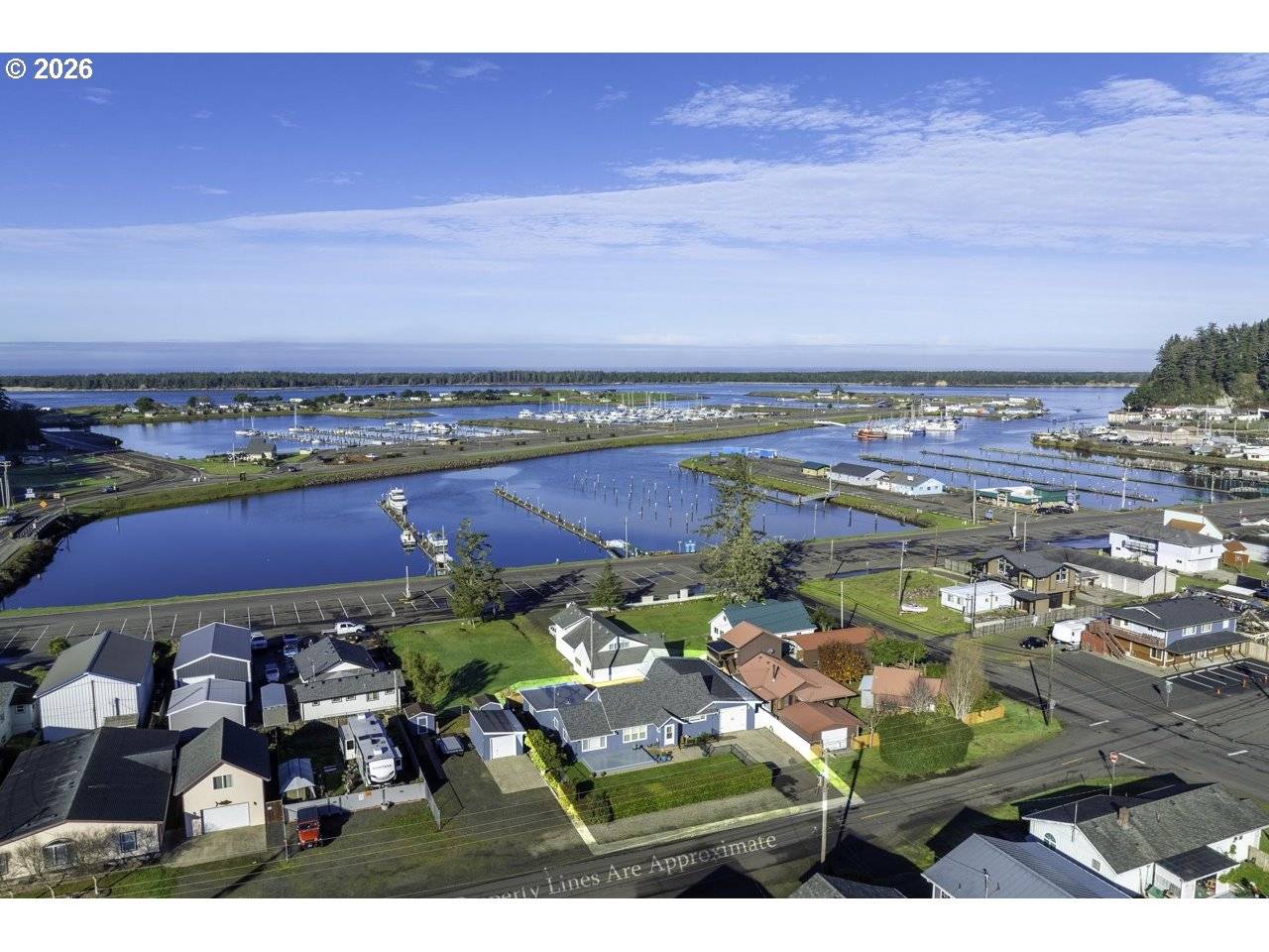 815 BROADWAY AVE, Winchester Bay, OR 97467