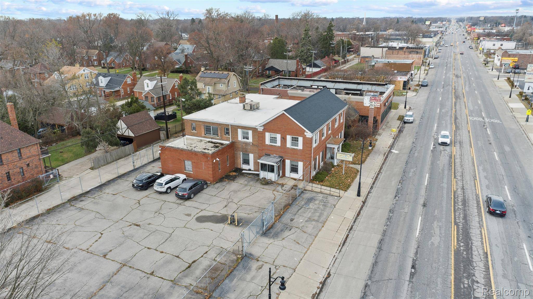 16625 Grand River AVE, Detroit, MI 48227