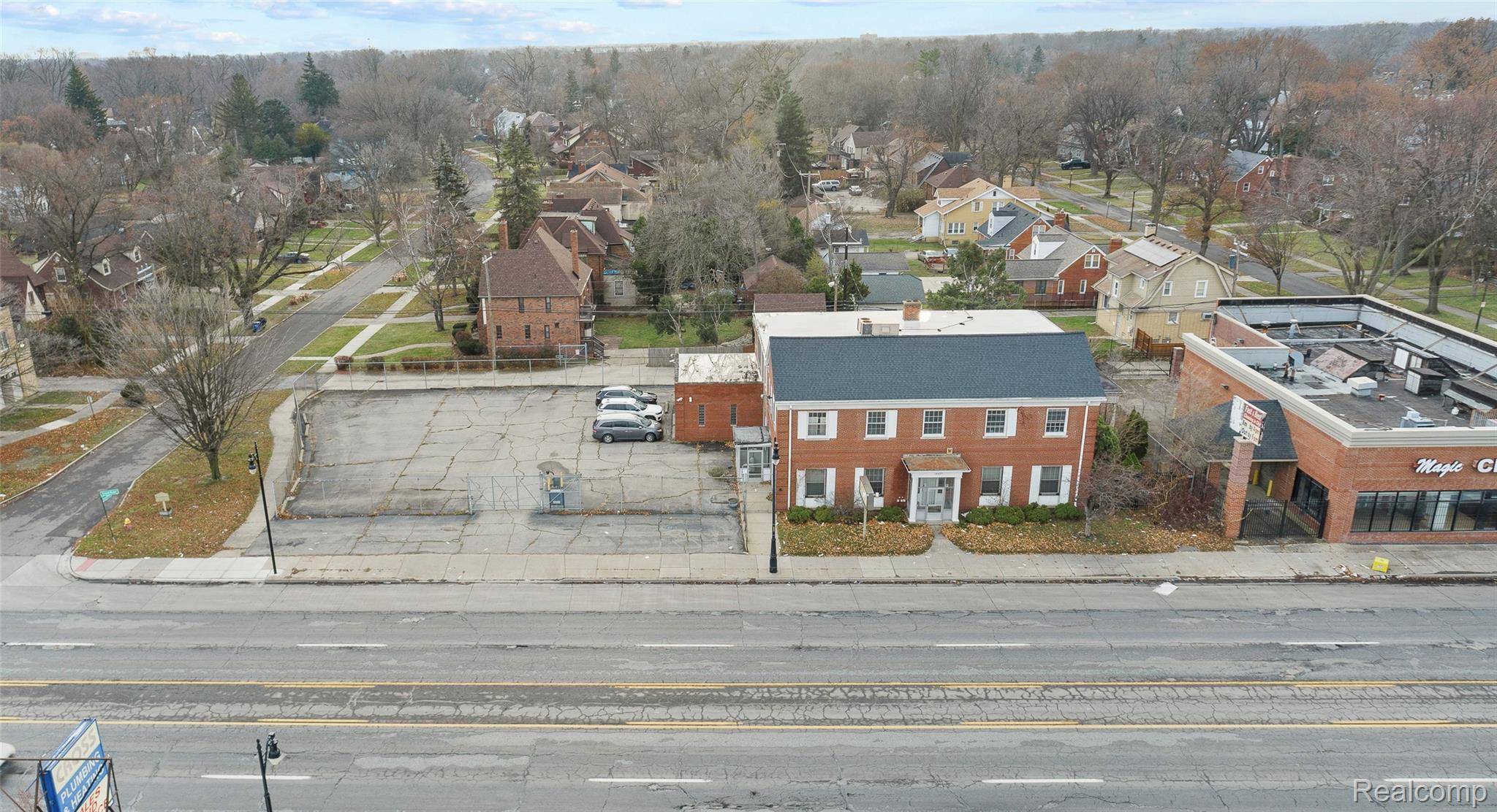 16625 Grand River AVE, Detroit, MI 48227