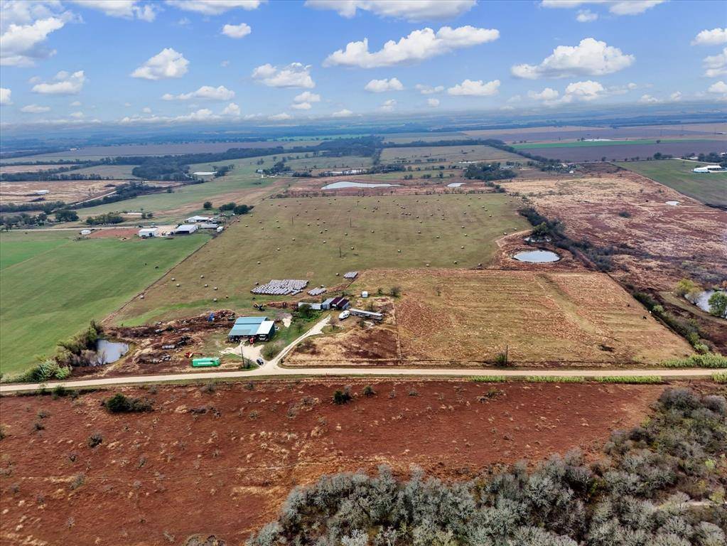 689 County Road 464, Bruceville Eddy, TX 76524