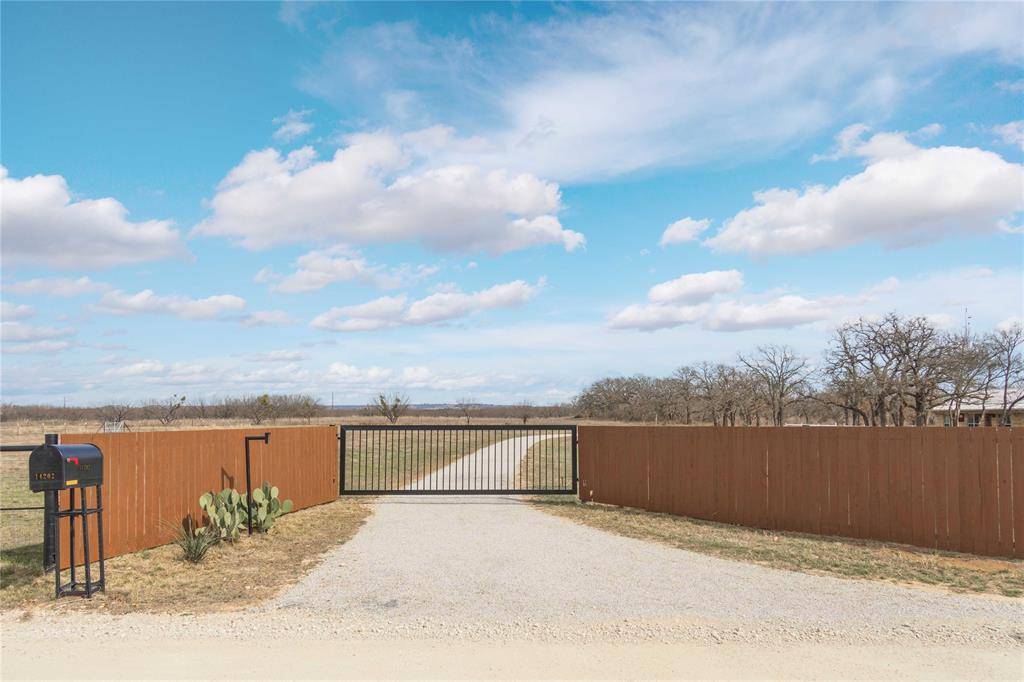 14202 County Road 421, May, TX 76857