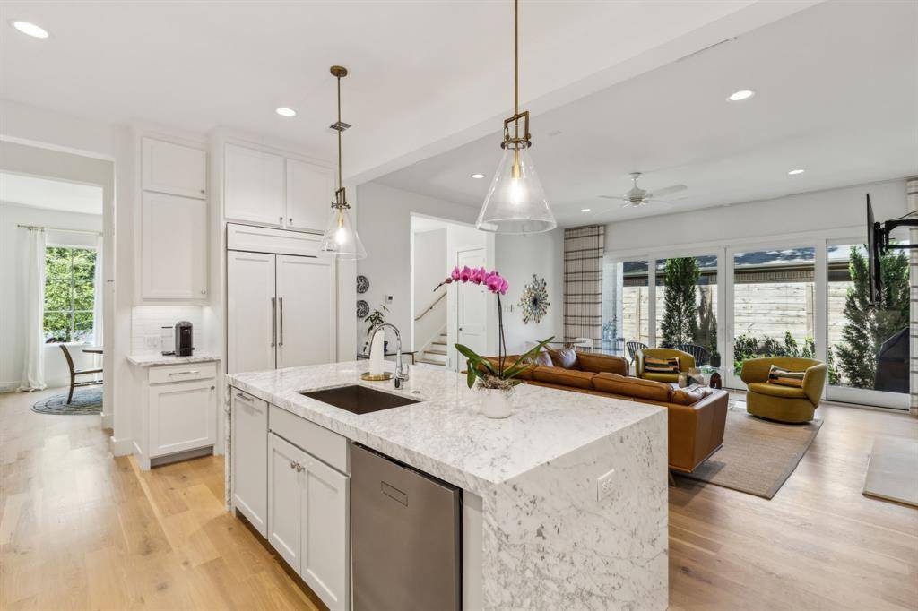 6417 Del Norte Lane, Dallas, TX 75225