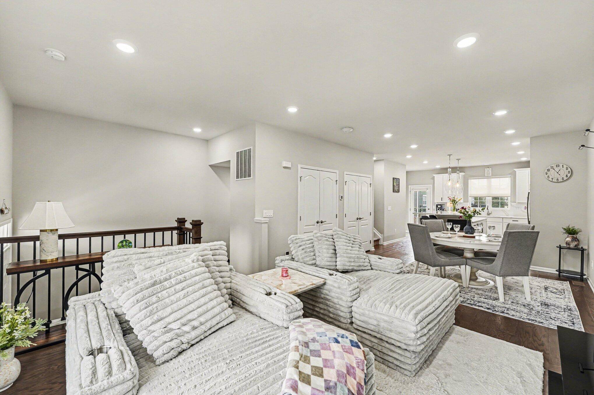 216 S Mill ST, Plymouth, MI 48170