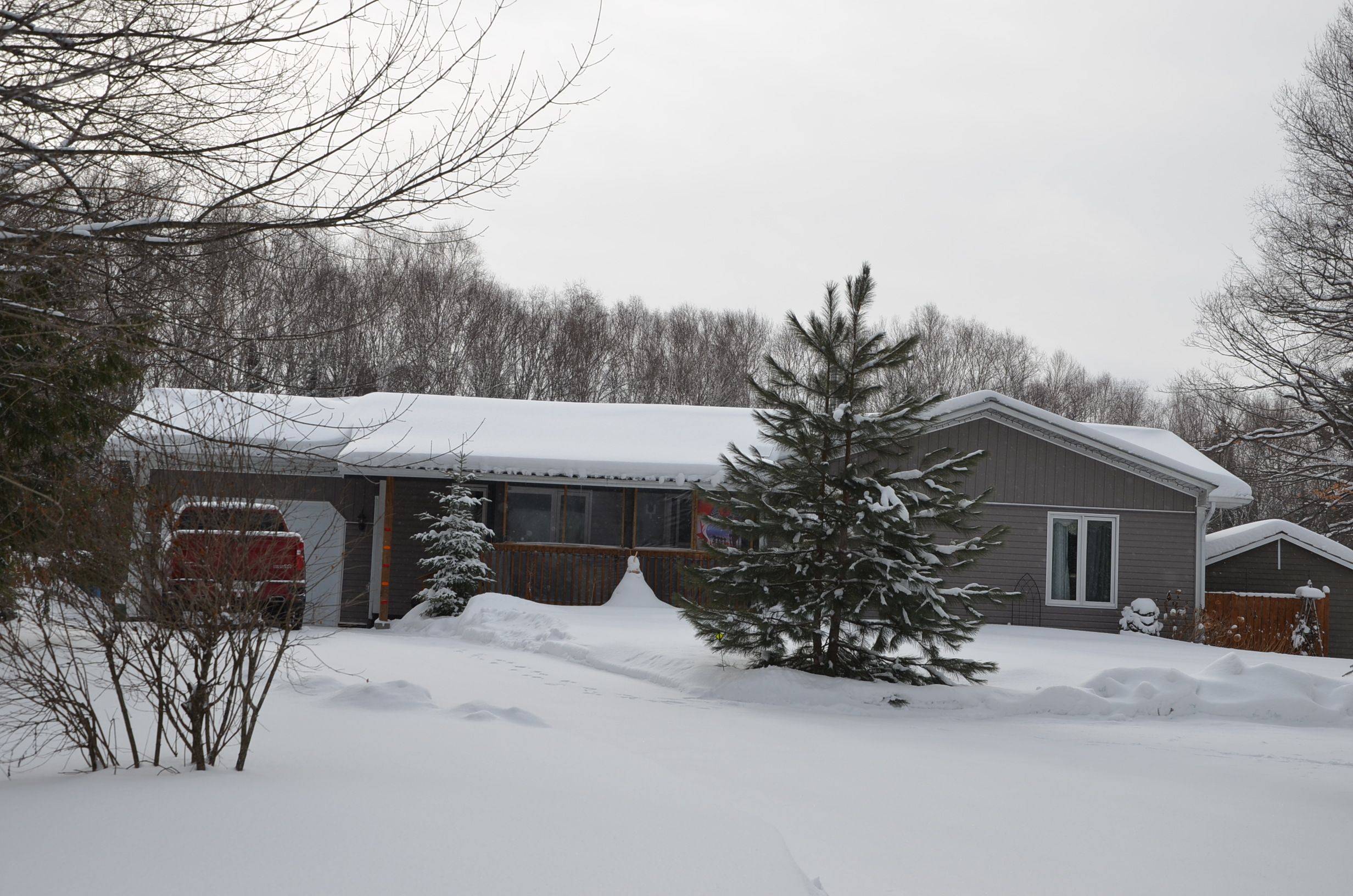 123 Kuno RD, Carlow/mayo, ON K0L 1G0