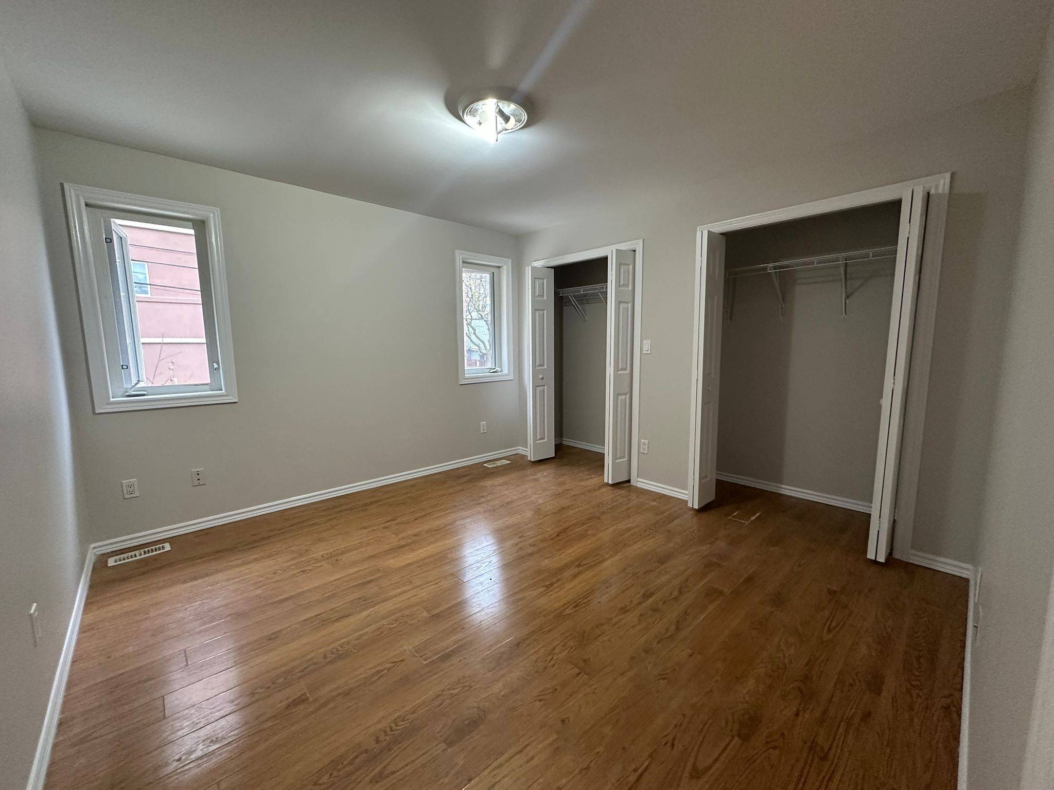 975 Albert RD, Windsor, ON N8Y 3P1