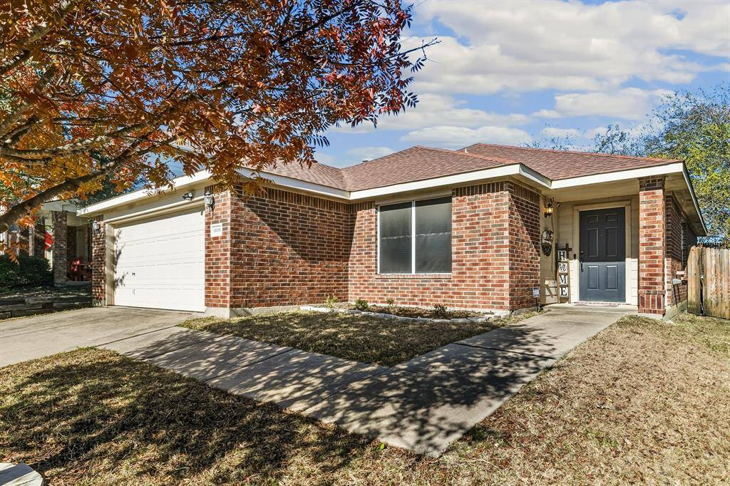 10116 High Eagle Trail, Fort Worth, TX 76108