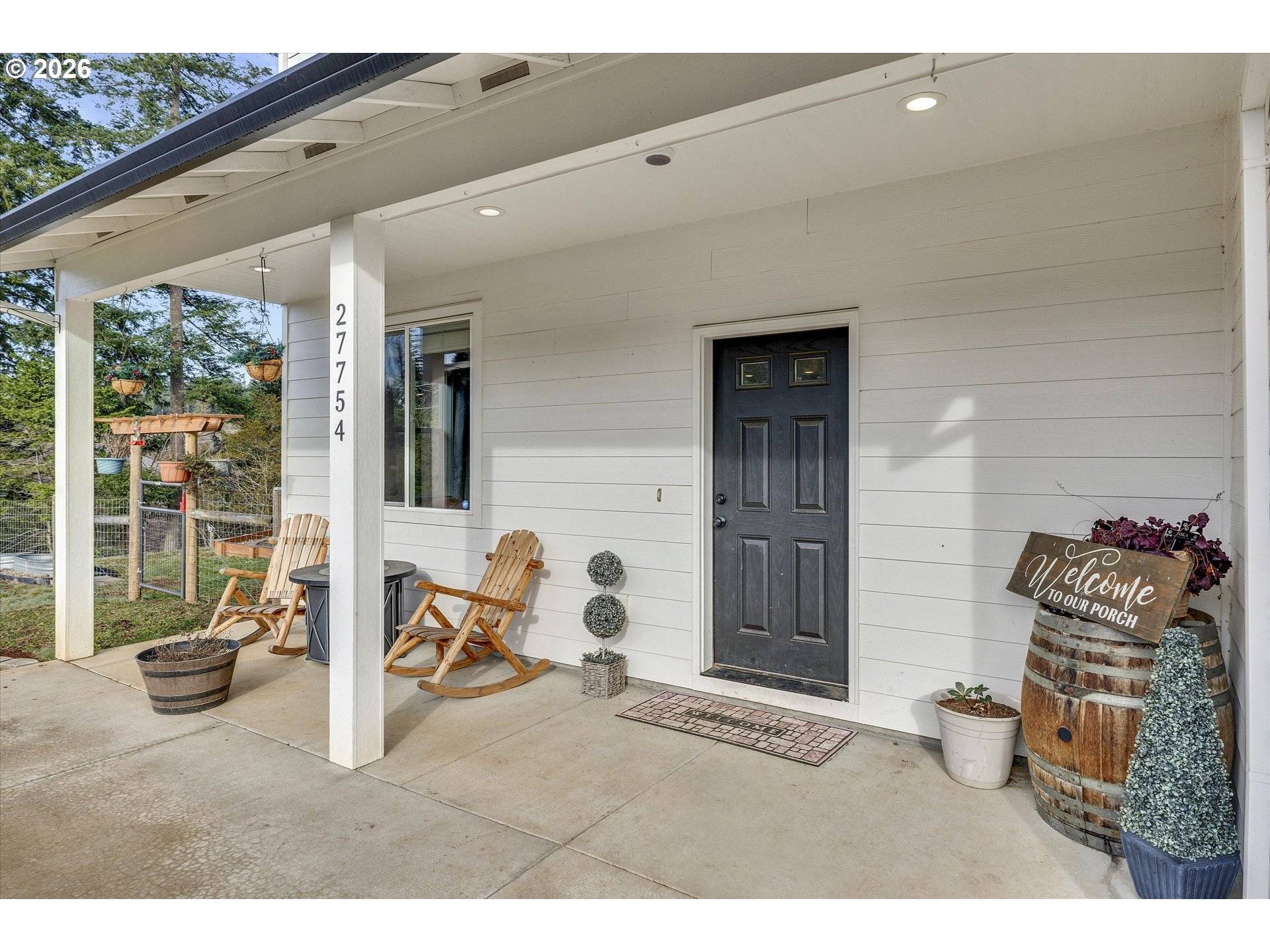 27754 S CEDAR BRIDGE LN, Colton, OR 97017