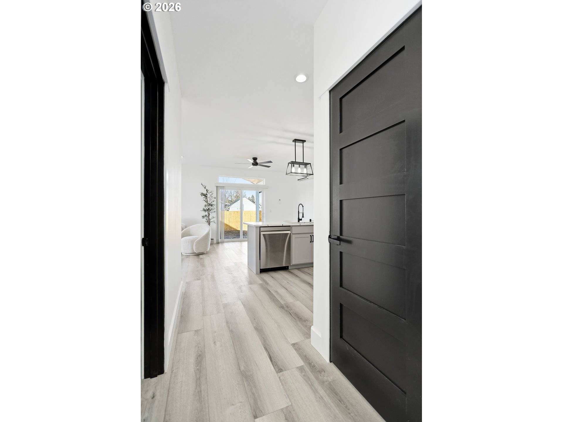 511 E COLLINS ST, Goldendale, WA 98620