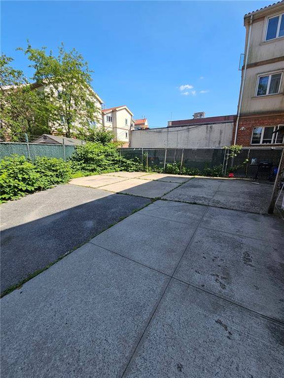 2839 Ford ST, Brooklyn, NY 11235
