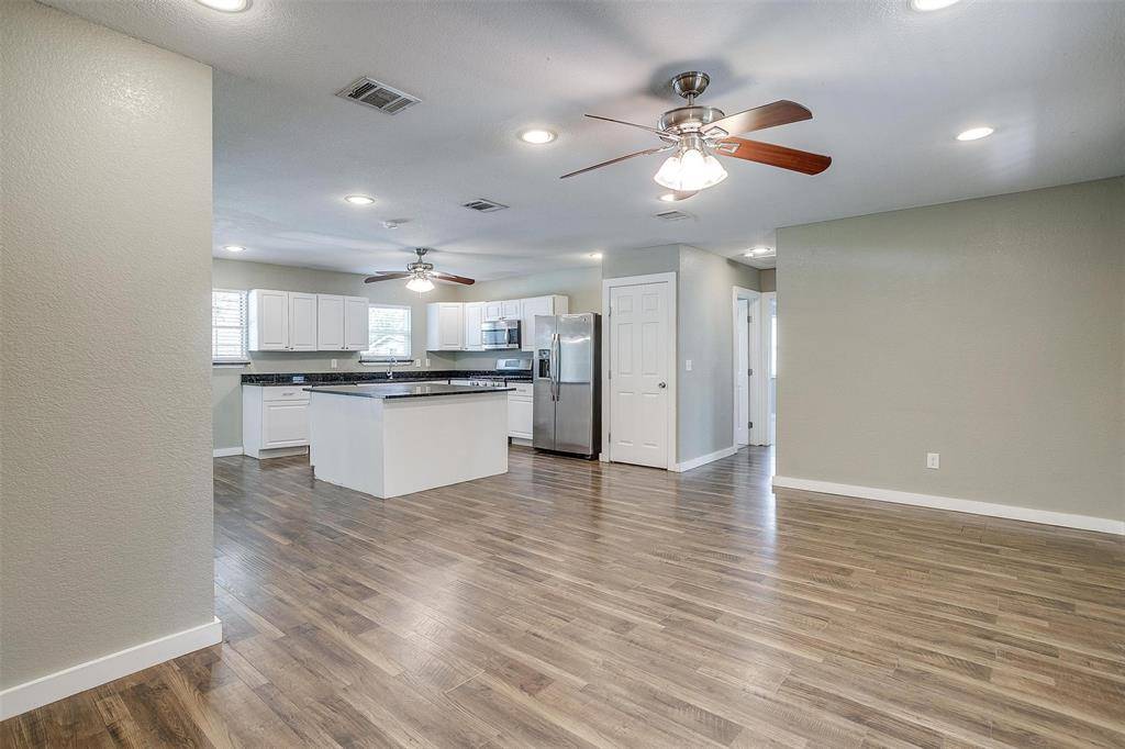 3524 South Drive, Fort Worth, TX 76109