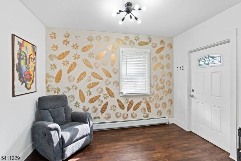 46 Harmony St, North Plainfield Boro, NJ 07060