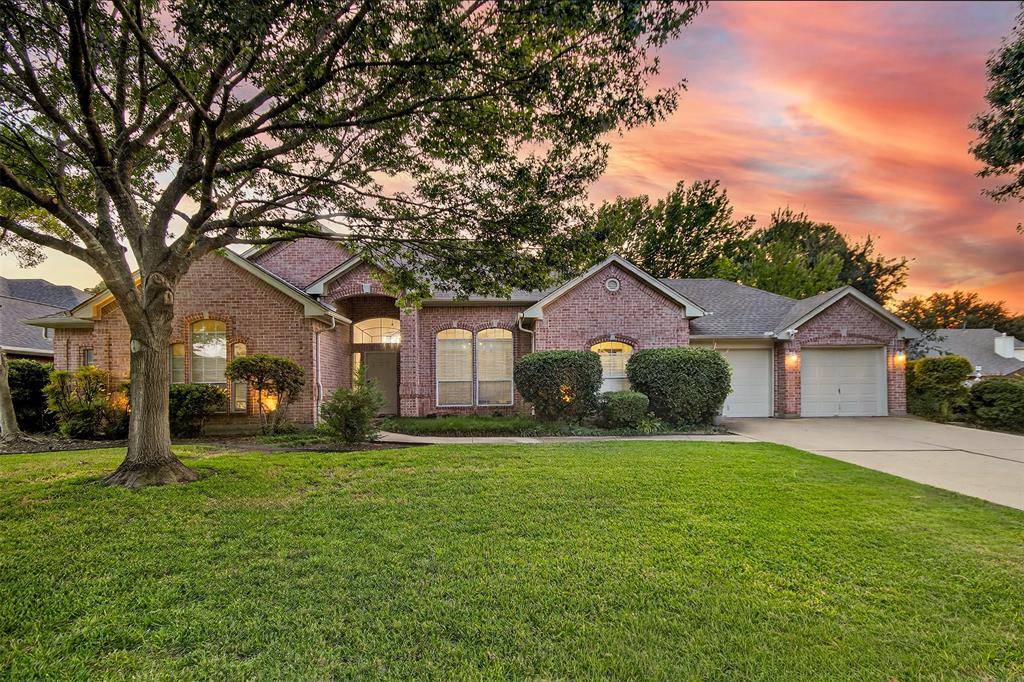 6 BROOK ARBOR Court, Mansfield, TX 76063