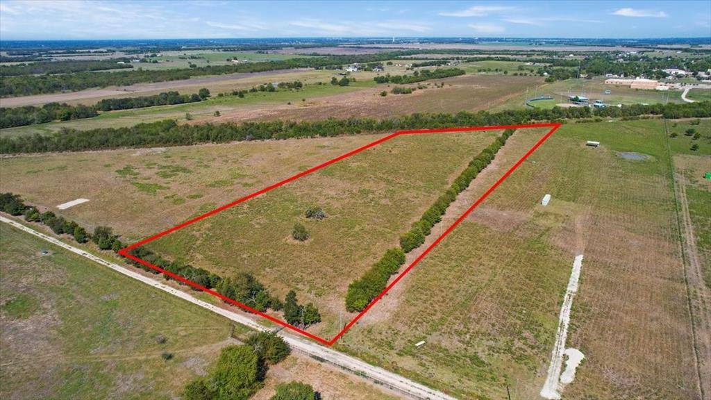 534 Deer Lane, Celeste, TX 75423